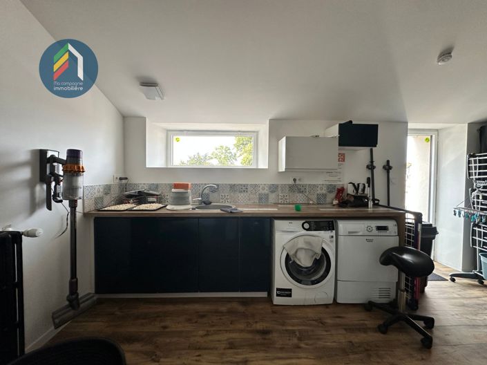 Image No.6-5 Bed House for sale