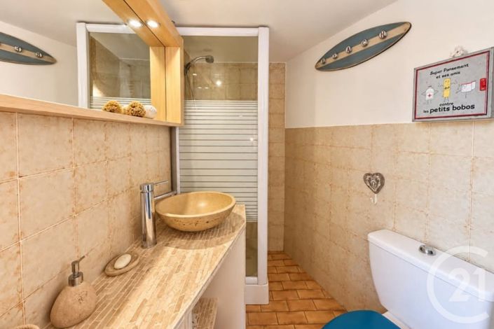 Image No.12-1 Bed House for sale