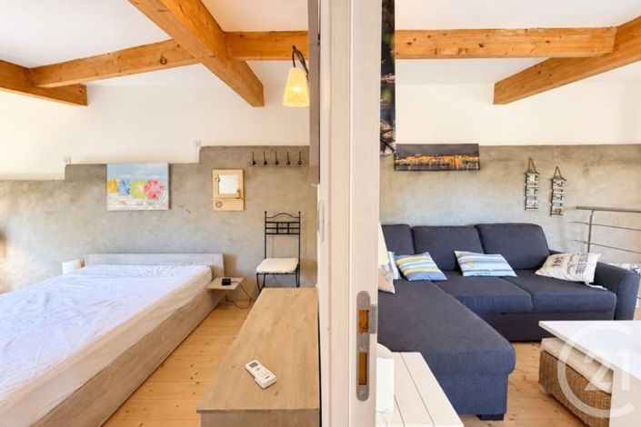 Image No.9-1 Bed House for sale