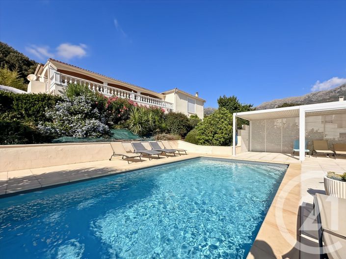 Image No.8-5 Bed House for sale
