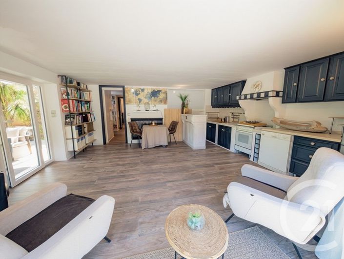 Image No.13-6 Bed House for sale