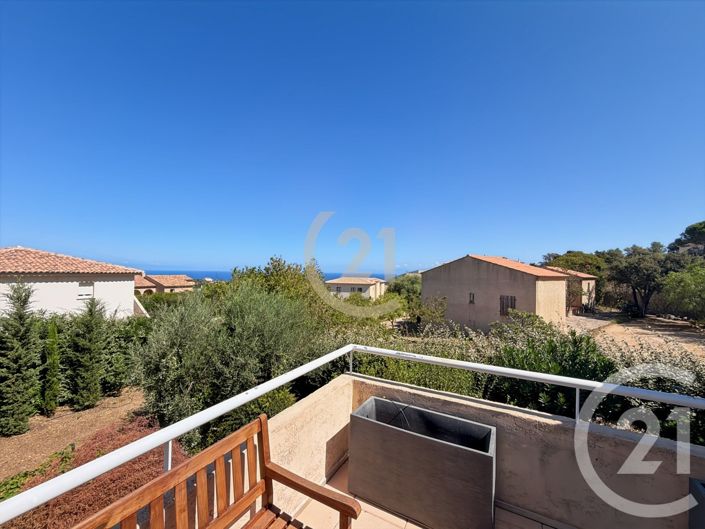 Image No.24-5 Bed House for sale