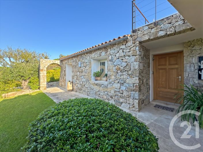 Image No.5-5 Bed House for sale