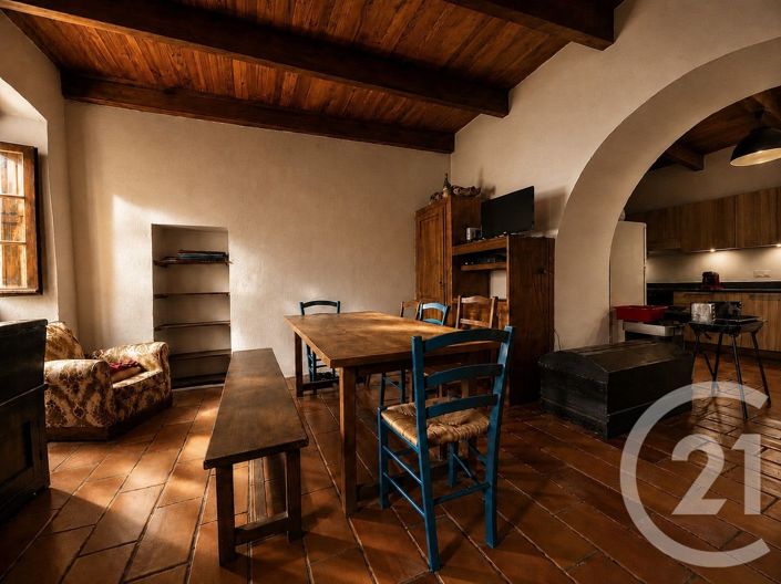 Image No.2-2 Bed House for sale