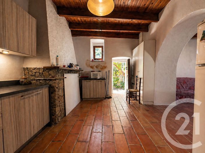 Image No.4-2 Bed House for sale