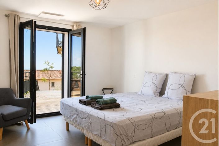 Image No.11-4 Bed House for sale