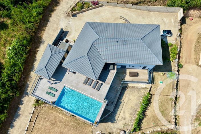 Image No.23-4 Bed House for sale