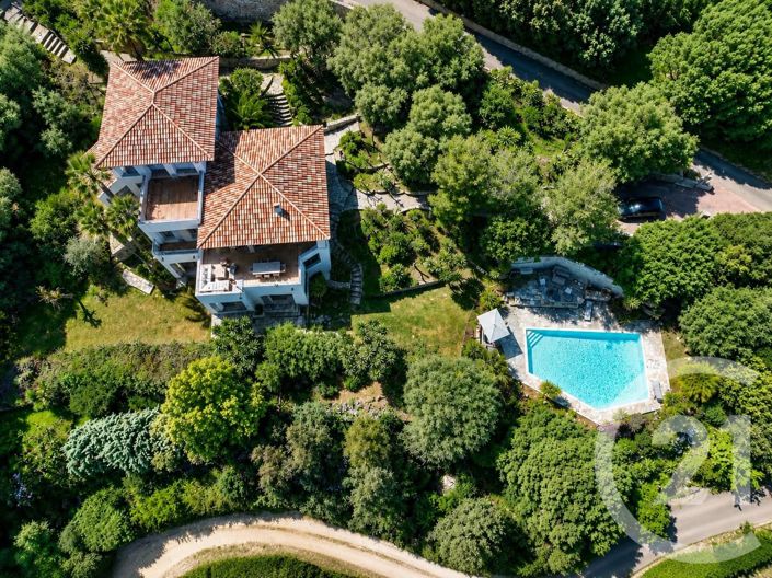Image No.30-5 Bed House for sale