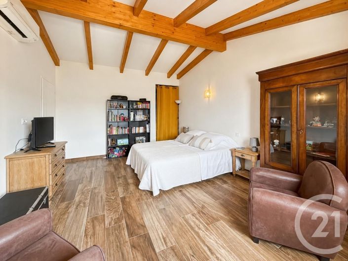 Image No.14-2 Bed House for sale