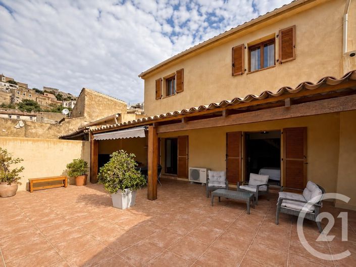 Image No.22-2 Bed House for sale
