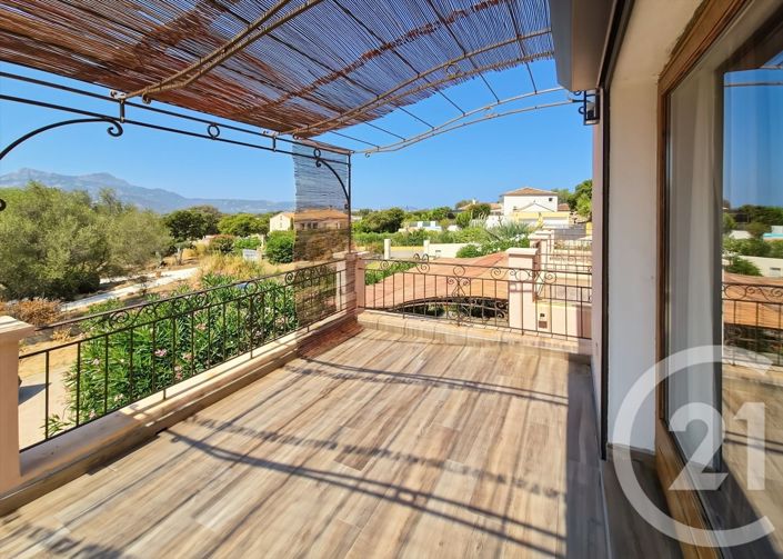 Image No.13-6 Bed House for sale