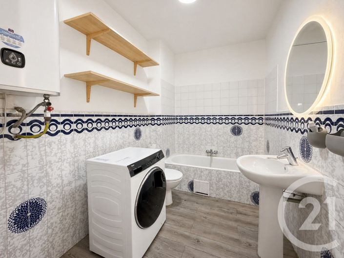 Image No.10-1 Bed Apartment for sale