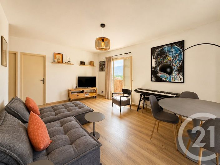 Image No.3-1 Bed Apartment for sale