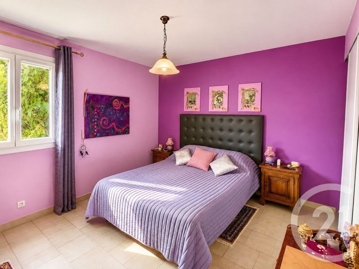 Image No.14-2 Bed House for sale
