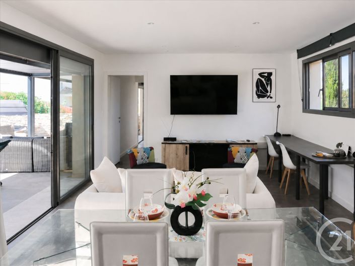 Image No.13-6 Bed House for sale