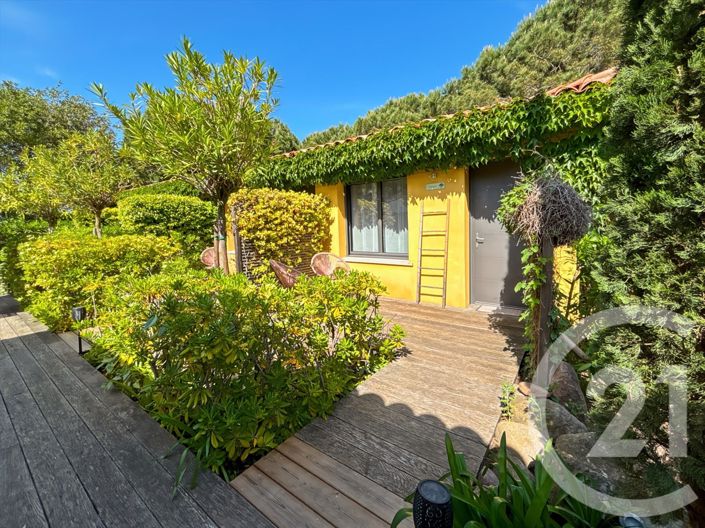 Image No.19-6 Bed House for sale