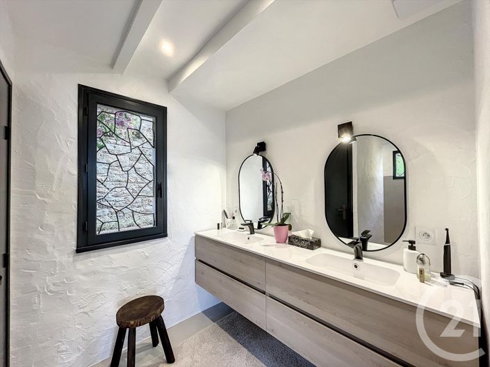 Image No.14-5 Bed House for sale