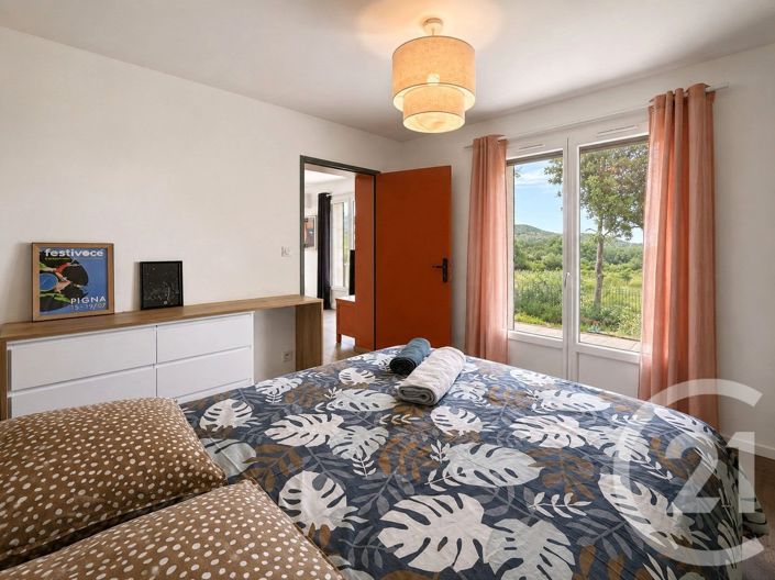 Image No.14-4 Bed House for sale
