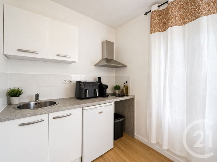 Image No.4-Appartement de 4 chambres à vendre