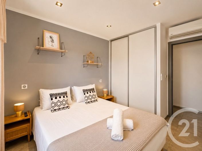 Image No.13-5 Bed House for sale