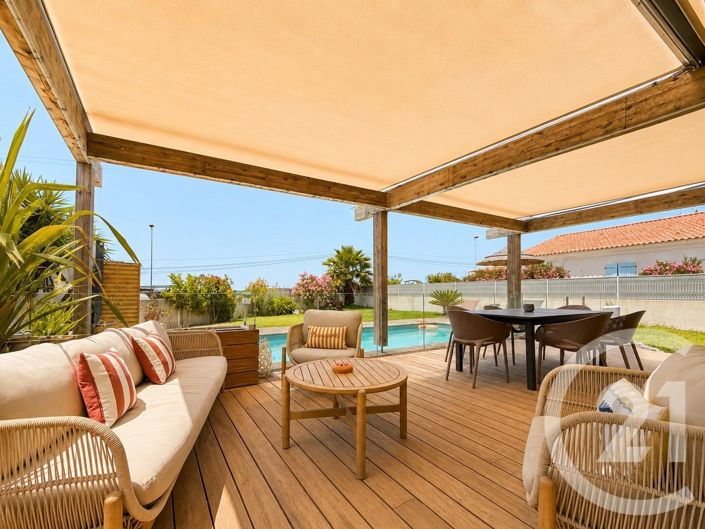 Image No.2-5 Bed House for sale