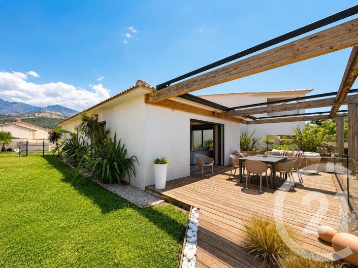 Image No.22-5 Bed House for sale