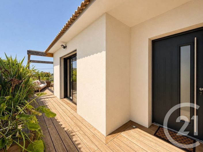 Image No.23-5 Bed House for sale