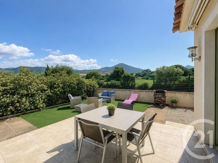 Image No.16-4 Bed House for sale