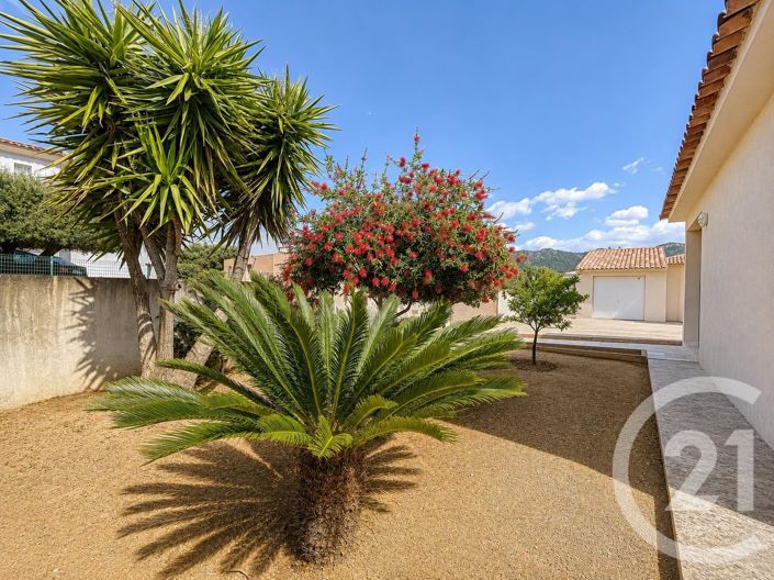 Image No.21-4 Bed House for sale