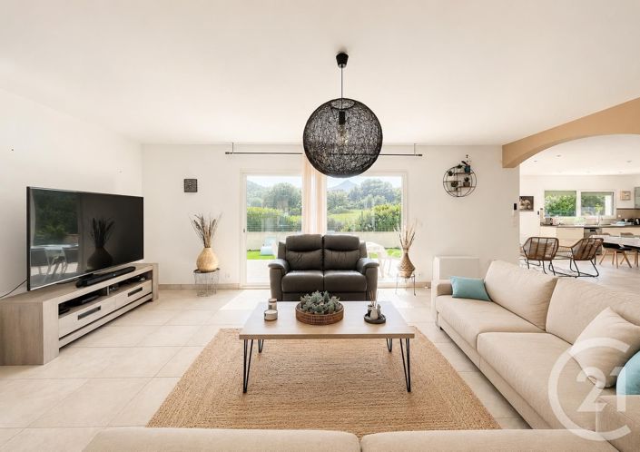 Image No.5-4 Bed House for sale