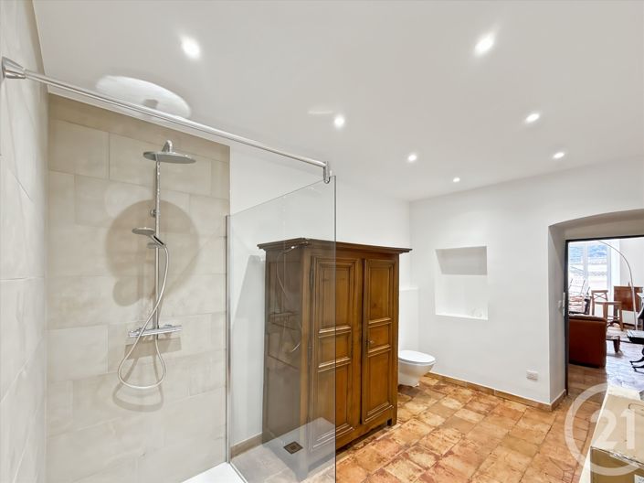 Image No.17-5 Bed House for sale