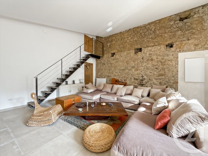 Image No.21-5 Bed House for sale