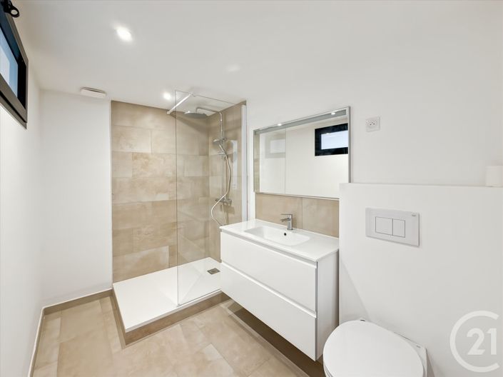 Image No.25-5 Bed House for sale