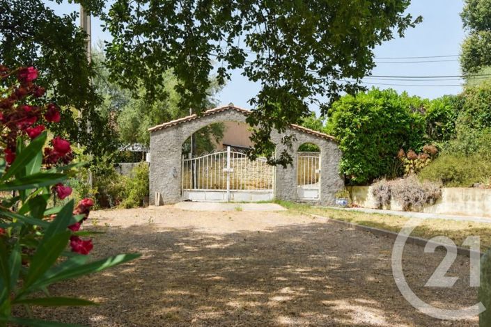 Image No.21-5 Bed House for sale