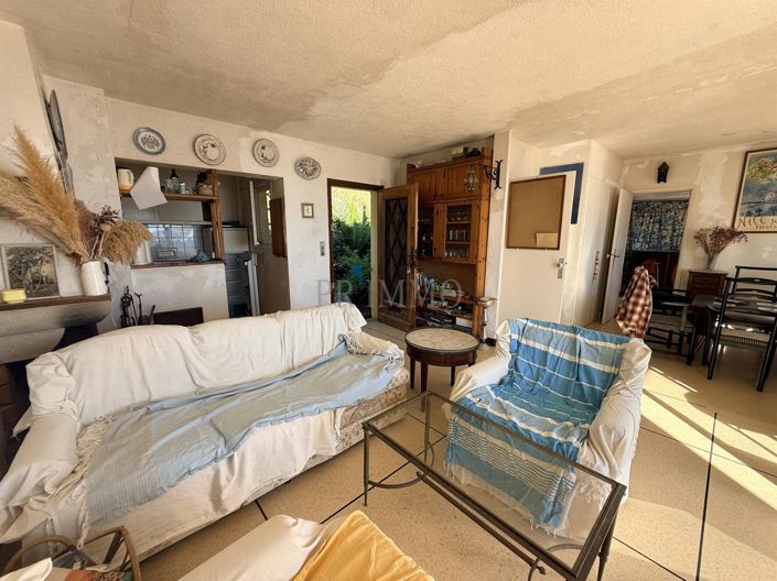 Image No.11-4 Bed House for sale
