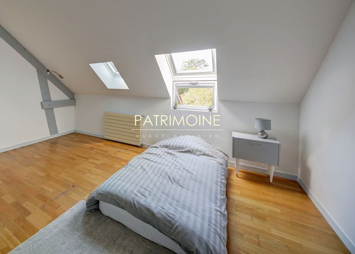 Image No.12-5 Bed House for sale