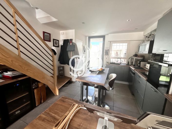 Image No.2-3 Bed Apartment for sale