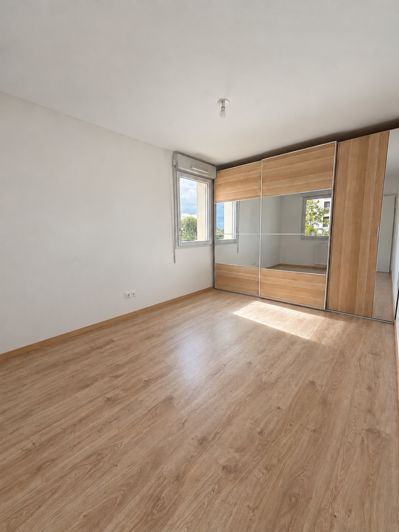 Image No.7-Appartement de 1 chambre à vendre