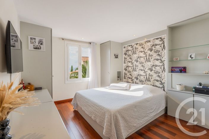 Image No.29-4 Bed House for sale