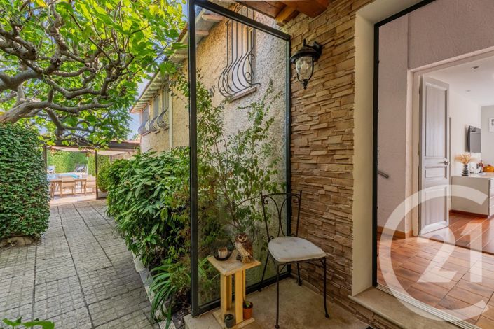 Image No.39-4 Bed House for sale