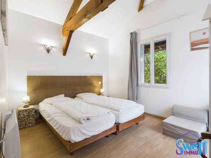 Image No.12-5 Bed House for sale