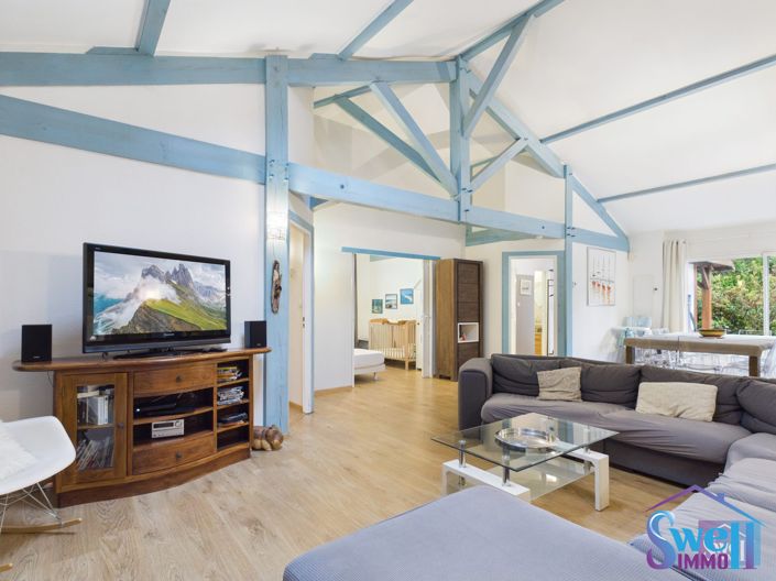 Image No.5-5 Bed House for sale