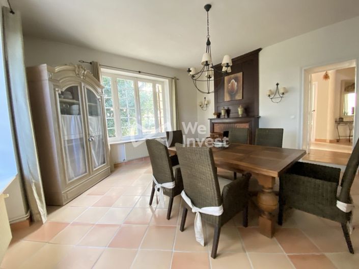 Image No.7-5 Bed House for sale