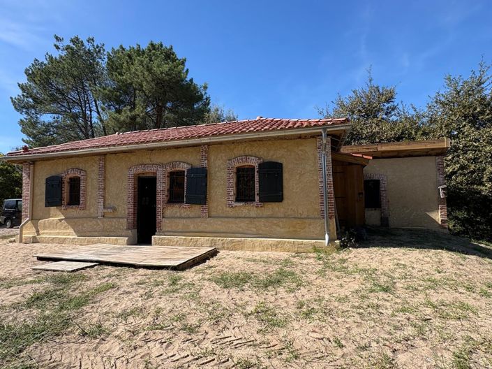 Image No.2-3 Bed House for sale