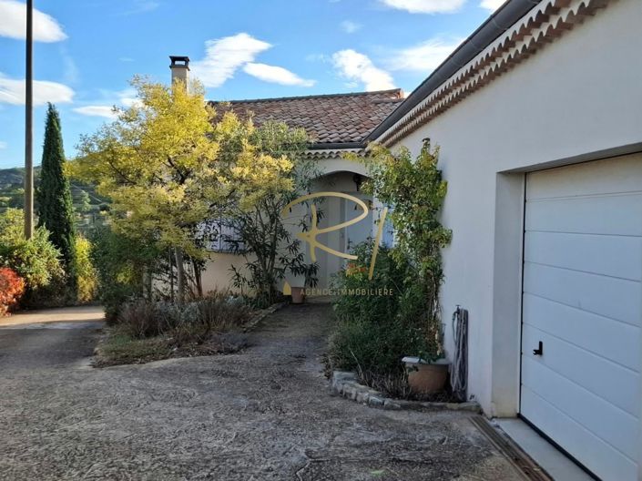 Image No.12-4 Bed House for sale