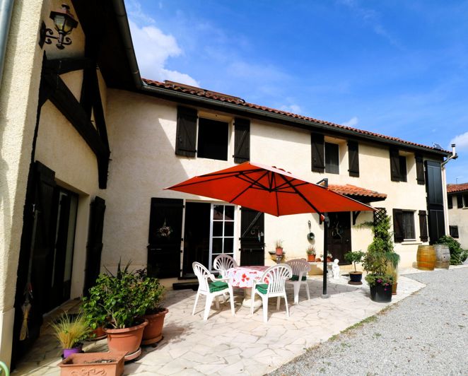 Image No.3-4 Bed House for sale