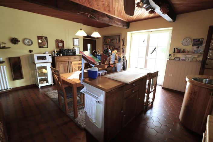Image No.40-4 Bed House for sale