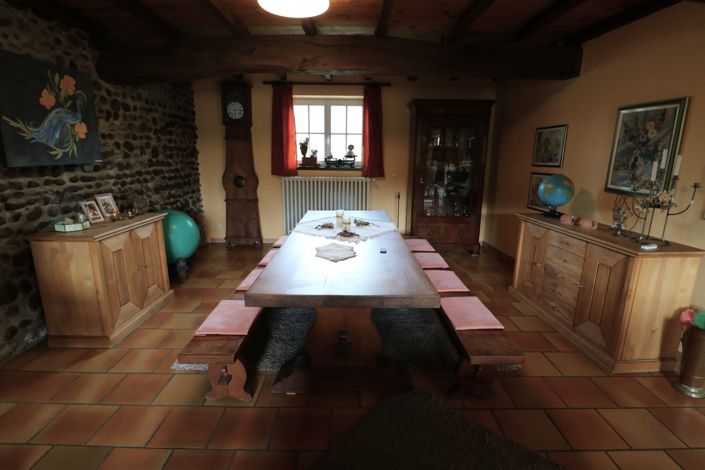 Image No.47-4 Bed House for sale