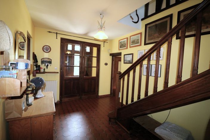 Image No.5-4 Bed House for sale