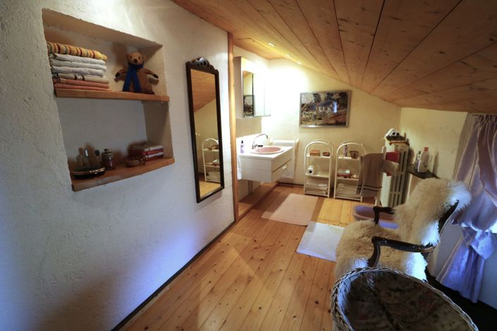 Image No.59-4 Bed House for sale
